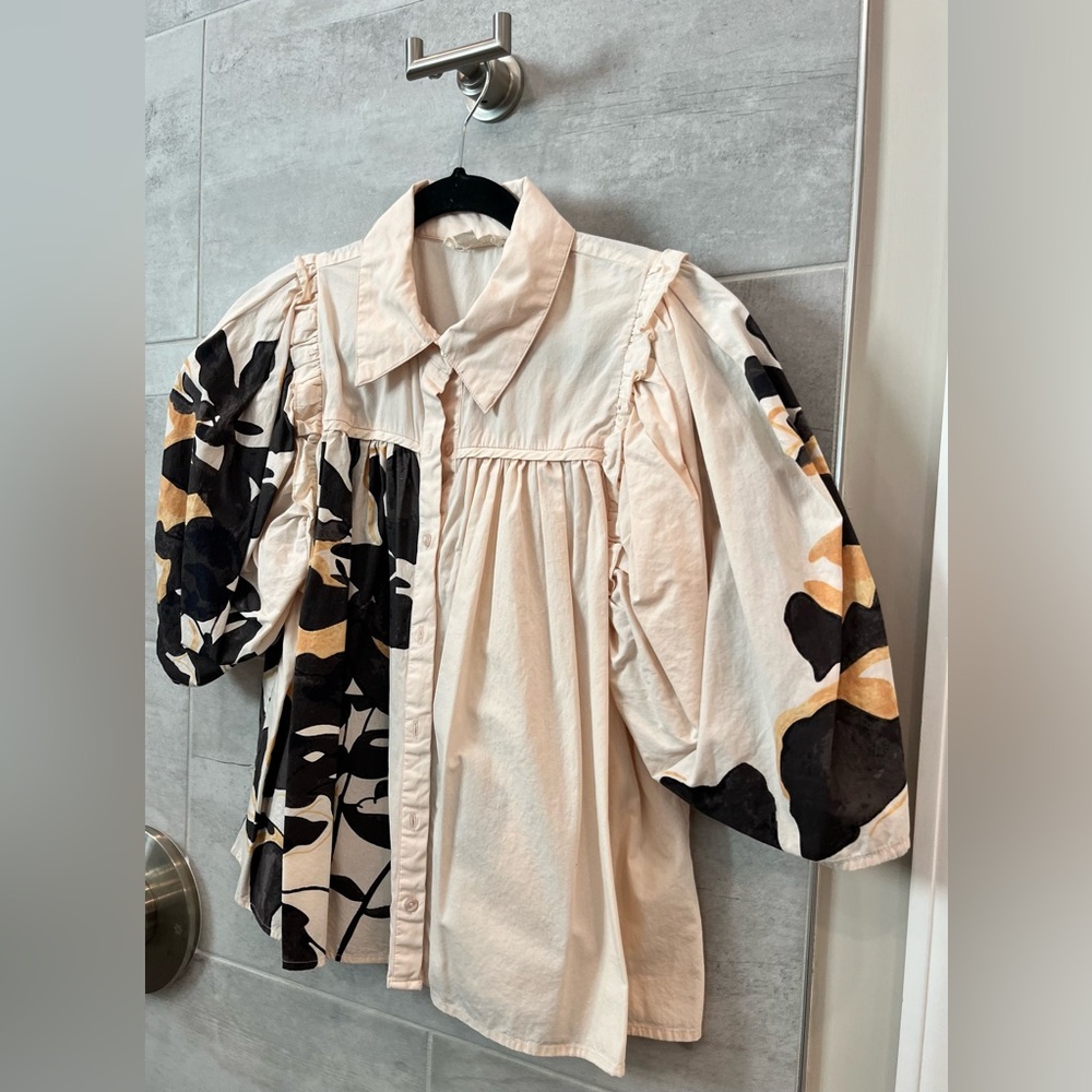 Anthropologie ruffled button down